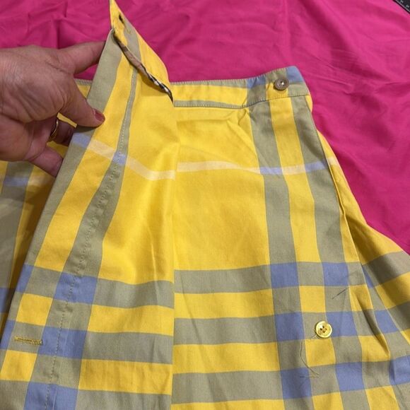 (K2) Burberry Golf Check Print Mini Skirt, Women's Size 8 - Picture 8 of 13